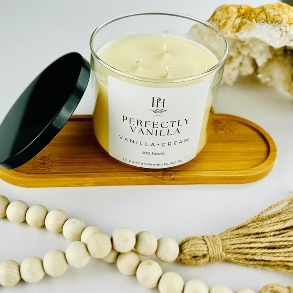 Perfectly Vanilla 9oz Candle‎ with notes of Buttercream,Vanilla & Bourbon - Picture 6 of 6